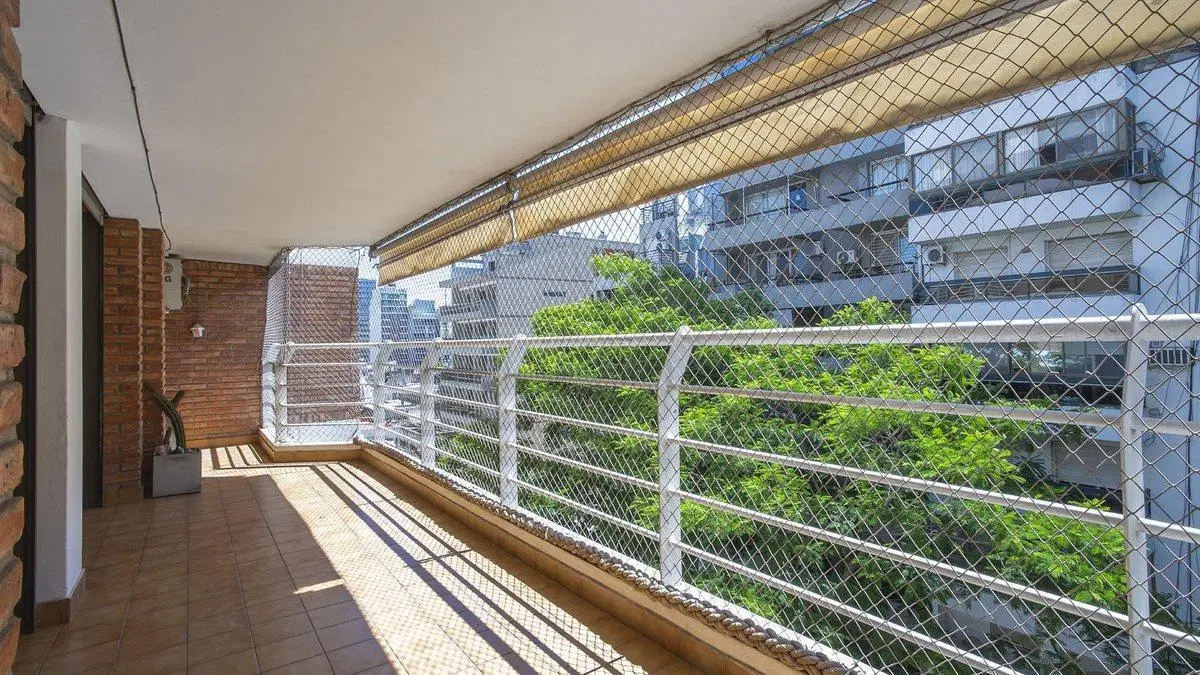VENTA DEPARTAMENTO TRES DORMITORIOS Y COMODIN 3