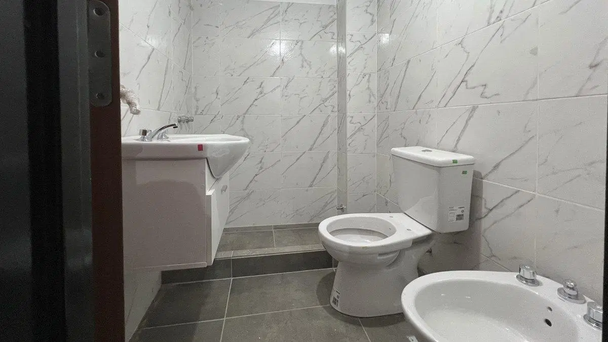 VENTA DEPTO MONOAMBIENTE CON PATIO 4
