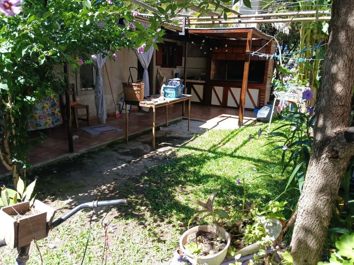 Casa de 3 dormitorios con patio y garage, Andino 4