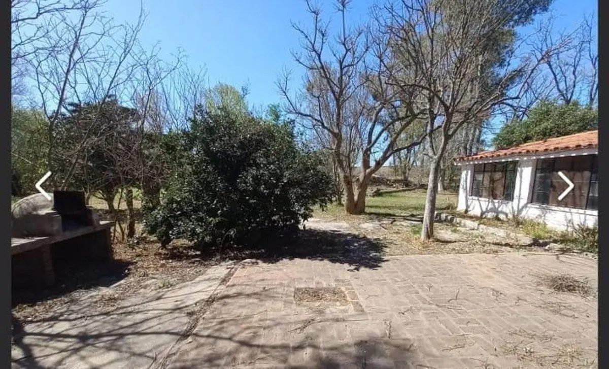 CASA 2 DORMITORIOS UBICADA SOBRE UN TERRENO 6000 M 4