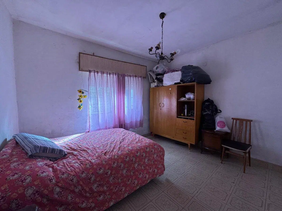 CASA EN VENTA PEREZ DOS DORMITORIOS PATIO COCHERA 3