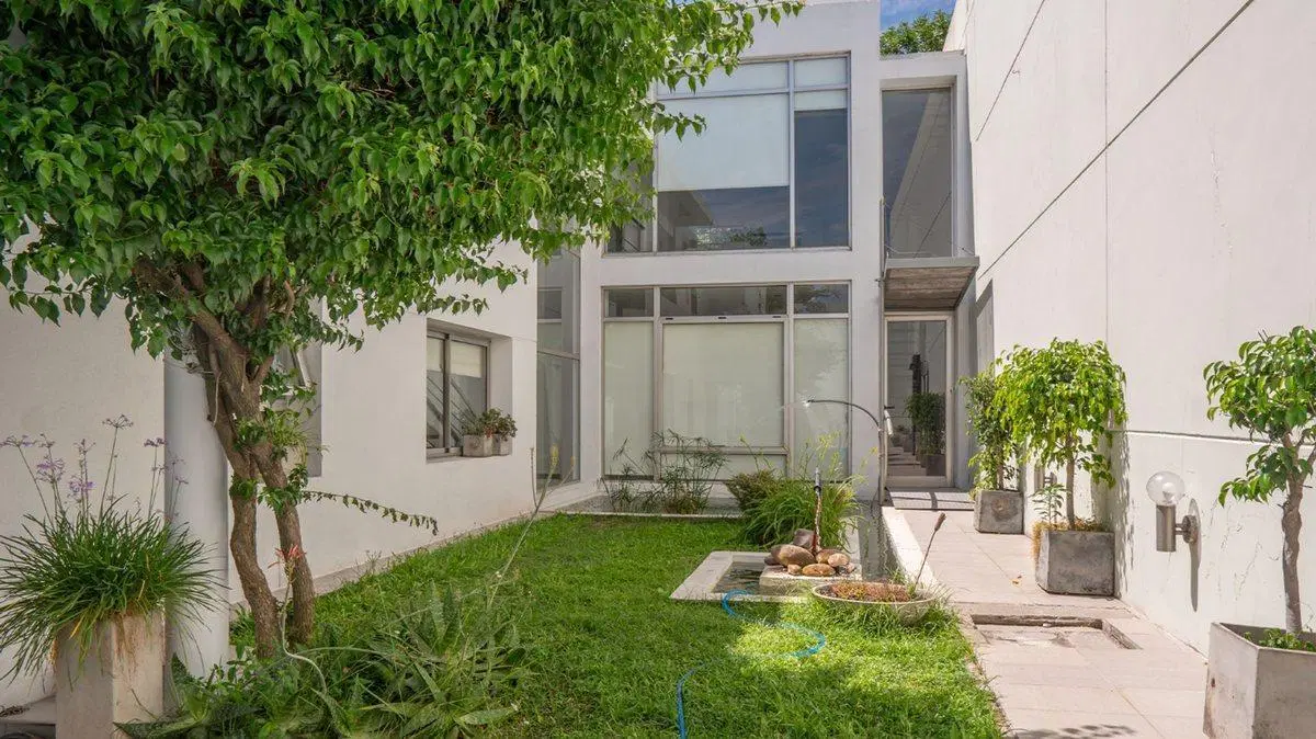 VENTA CASA DE TRES DORMITORIOS Y PILETA 5