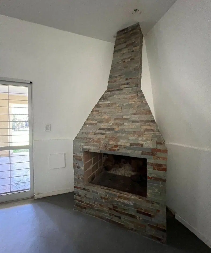 VENTA CASA 3 DORMIT CON PARQUE, PILETA Y PARRILLA 4