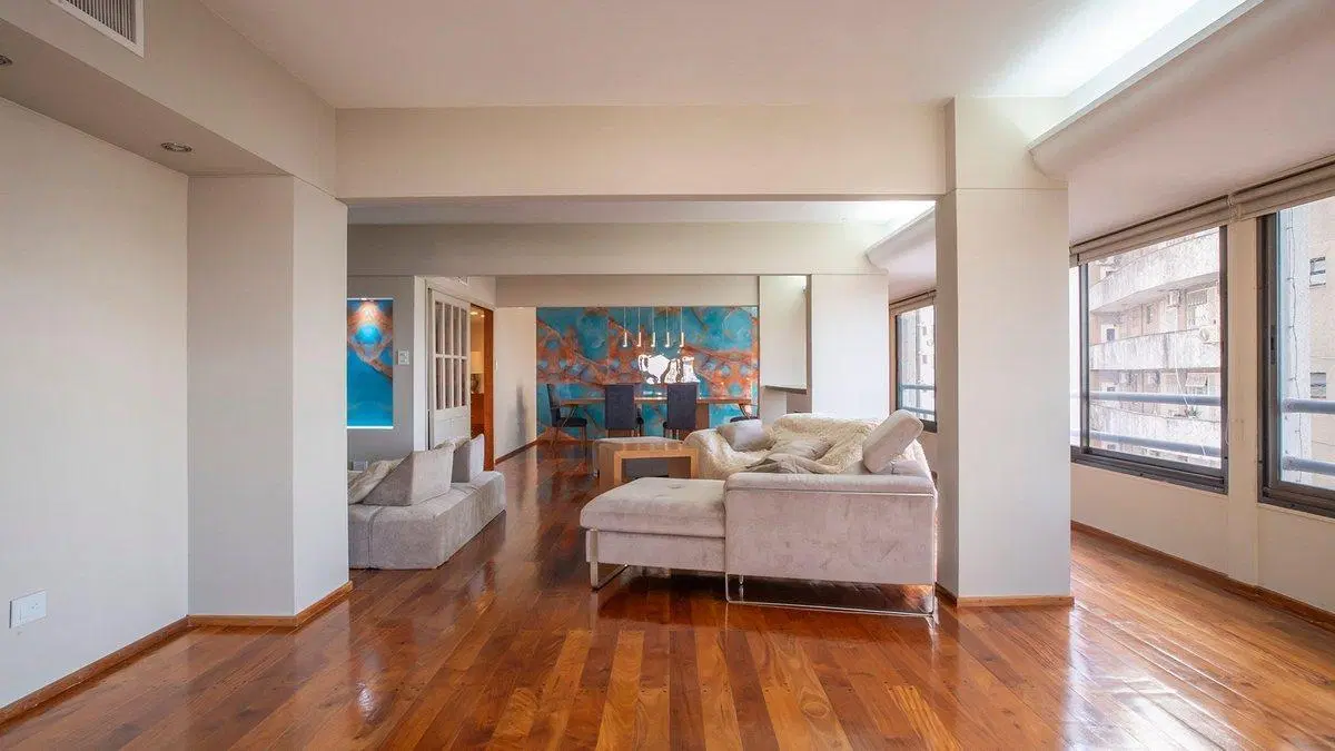 VENTA DEPARTAMENTO 5 DORMITORIOS/COCHERA VISTA RÍO 3