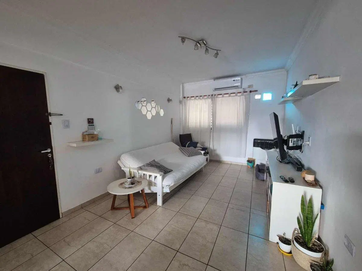 Departamento en la florida 3