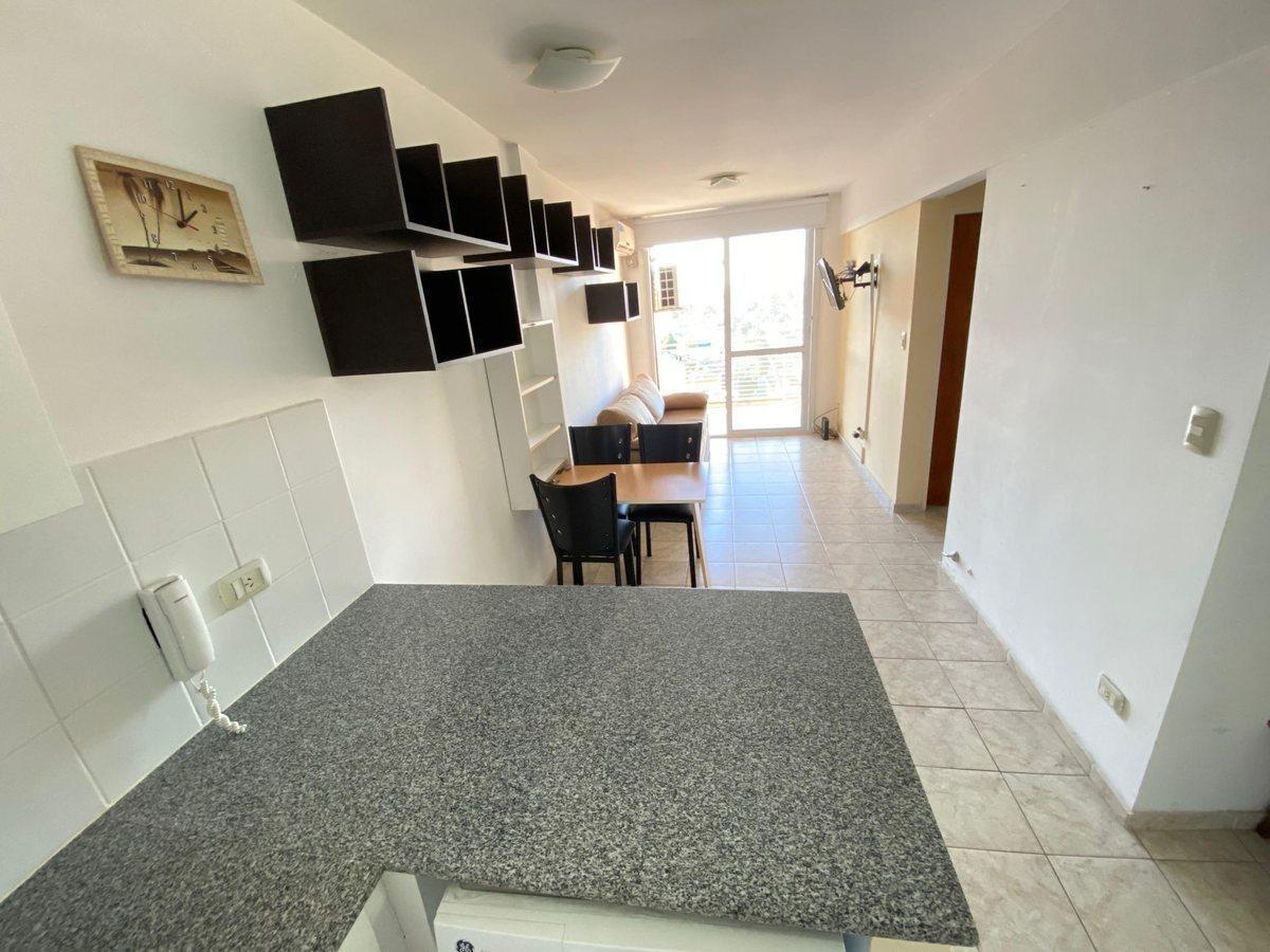 Foto de VENTA DEPARTAMENTO UN DORMITORIO BARRIO ECHESORTU, imagen 4