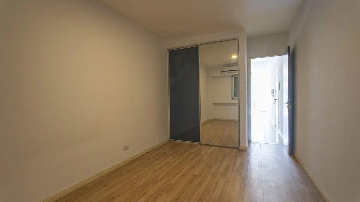 DEPARTAMENTO DE UN DORMITORIO RECICLADO 4