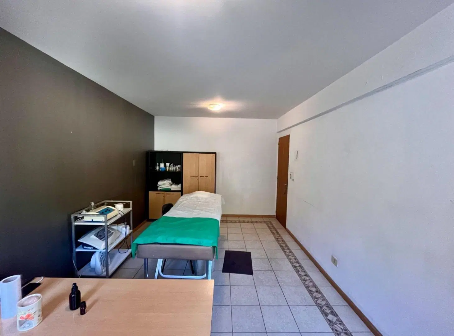 Consultorio en venta con recepción y SUM 2