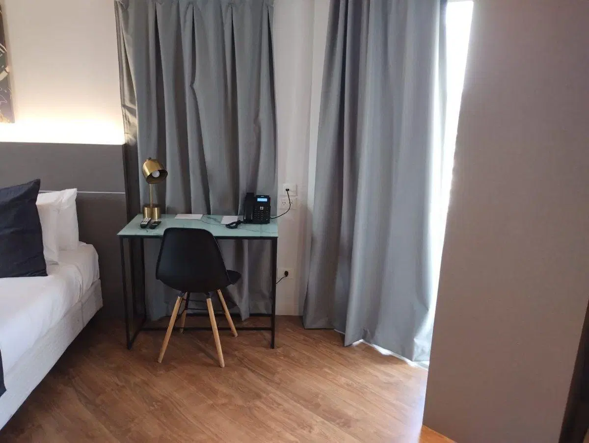 VENTA MONOAMBIENTE  AMUEBLADO HOTEL ZONA NORTE 3
