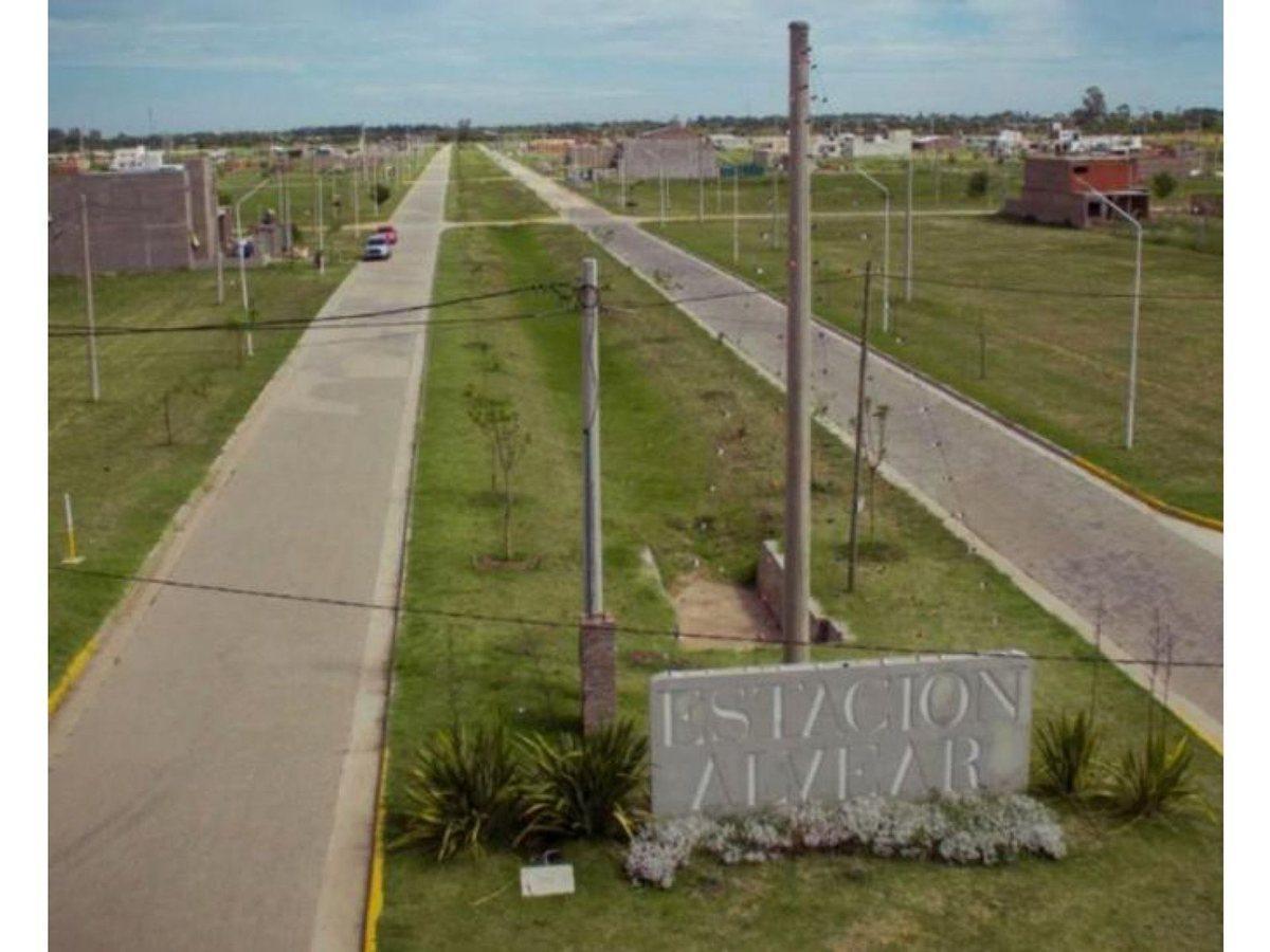 VENTA DE TERRENO EN BARRIO ESTACIÓN ALVEAR II