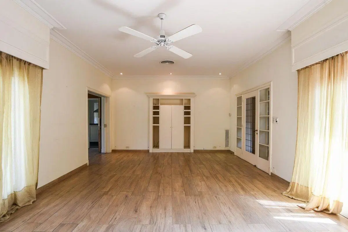CASA DE 4 DORMITORIOS EN VENTA FISHERTON 3
