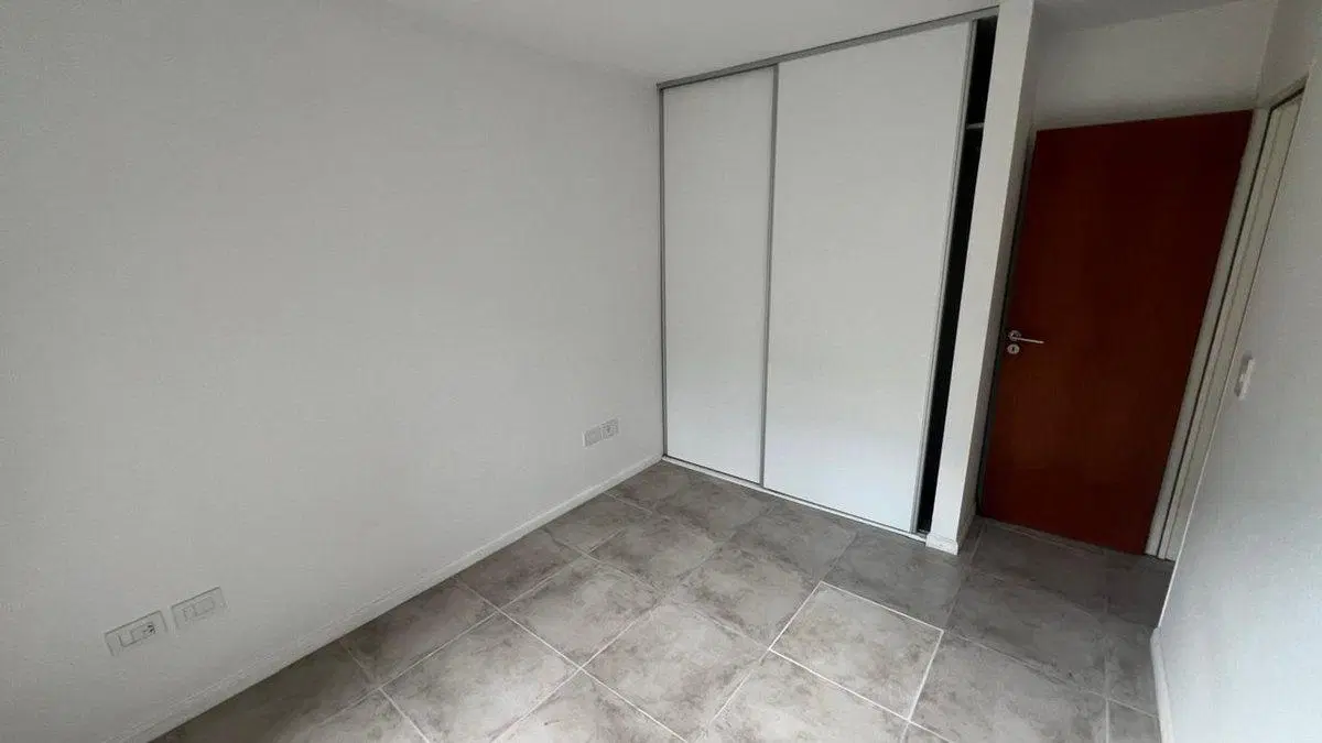VENTA 1 DORMI EXCELENTE OPORTUNIDAD - FACULTADES 4