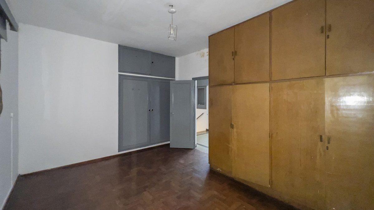 Foto de VENTA CASA DE 4 DORMITORIOS CON LOCAL AL FRENTE, imagen 1