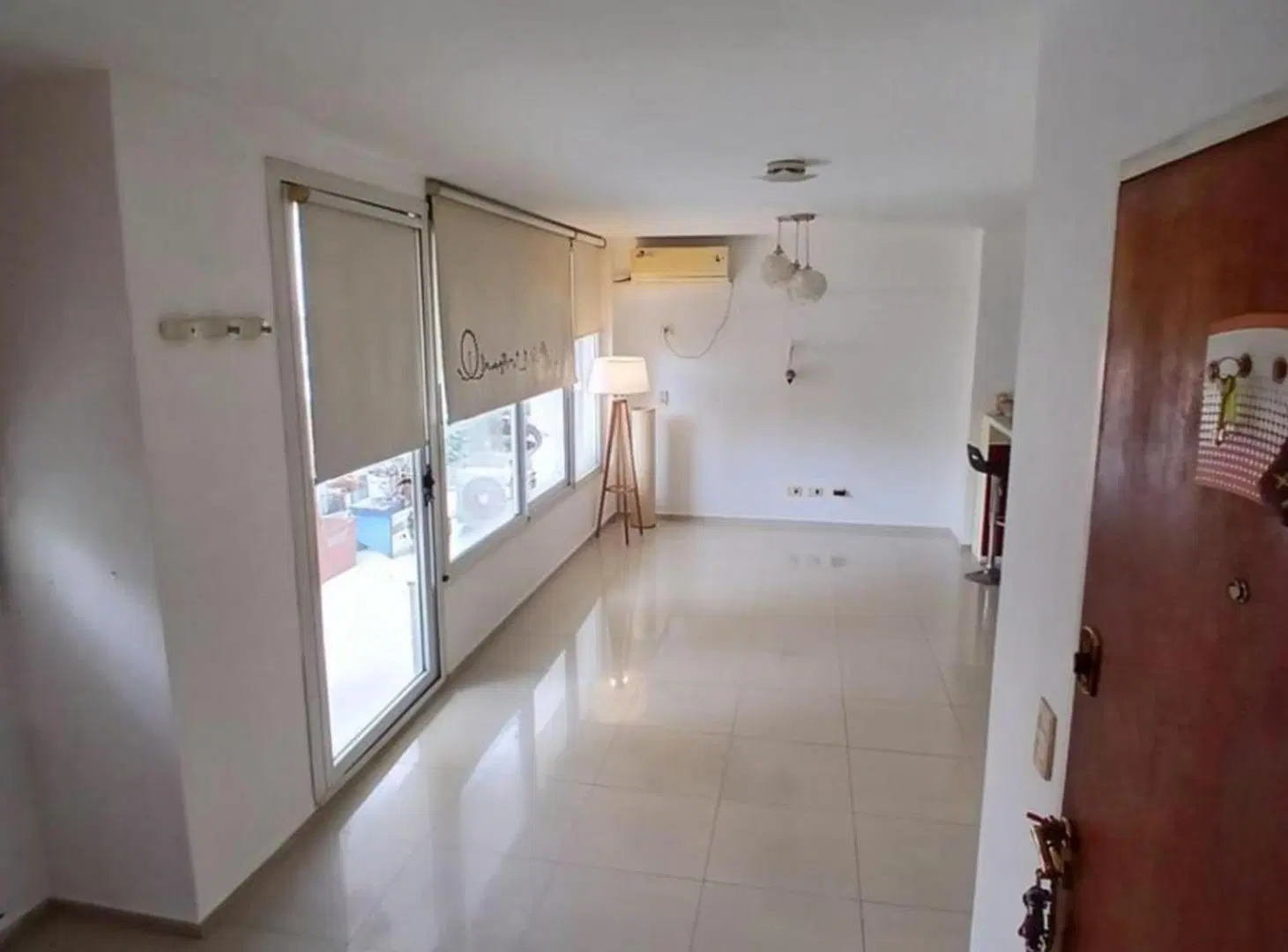 Alquilo Loft a una cuadra del rio. Súper amplio. 4