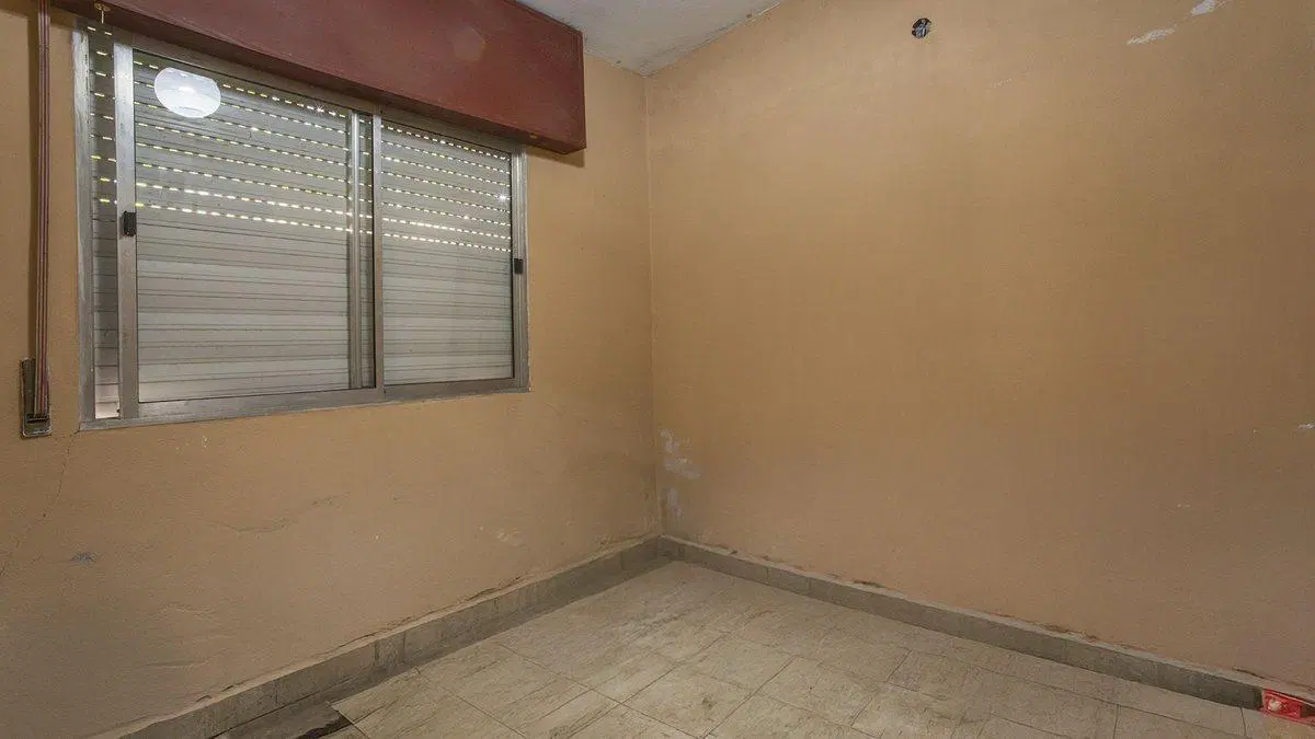 CASA EN VENTA 2 DORMITORIOS/ PILETA EN RICARDONE 5