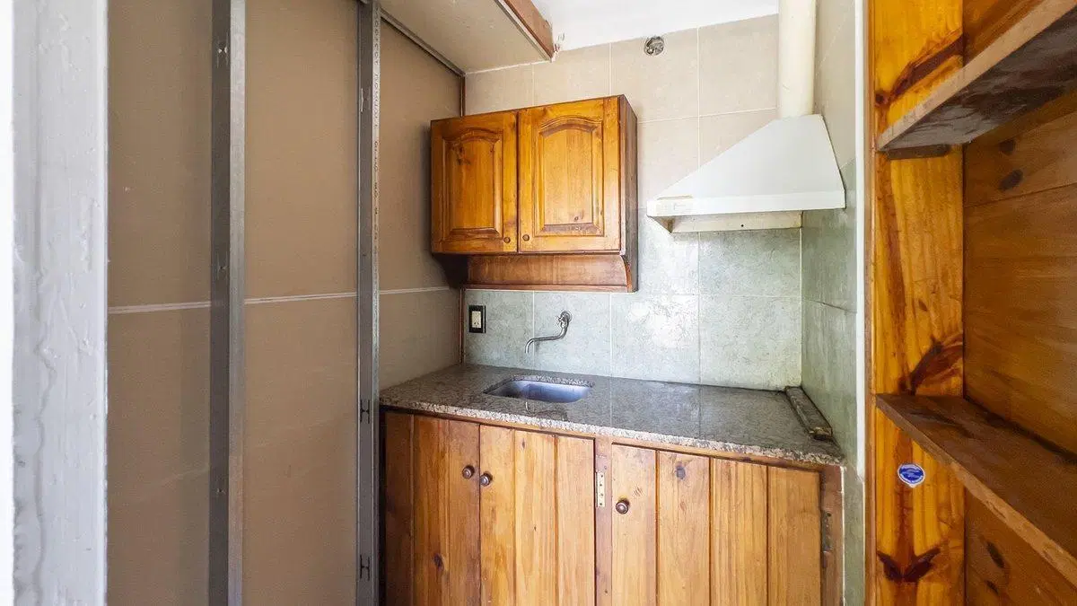 Venta/ Casa con 3 monoambientes - ideal inversión 4