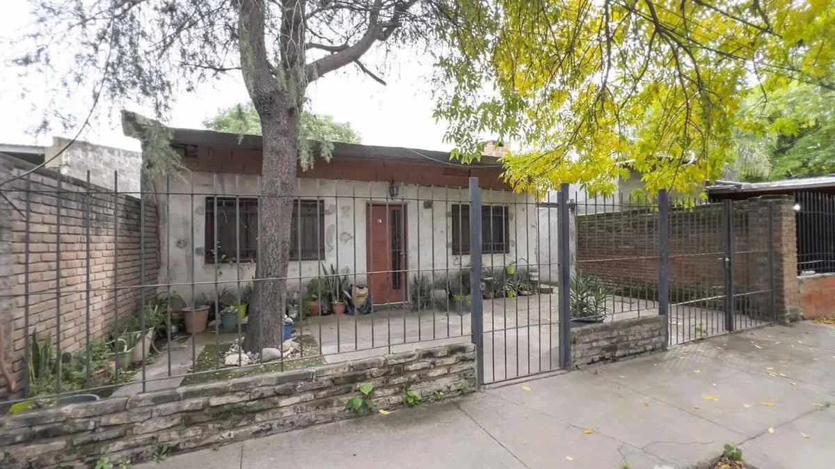 Venta/Casa - Granadero Baigorria 2