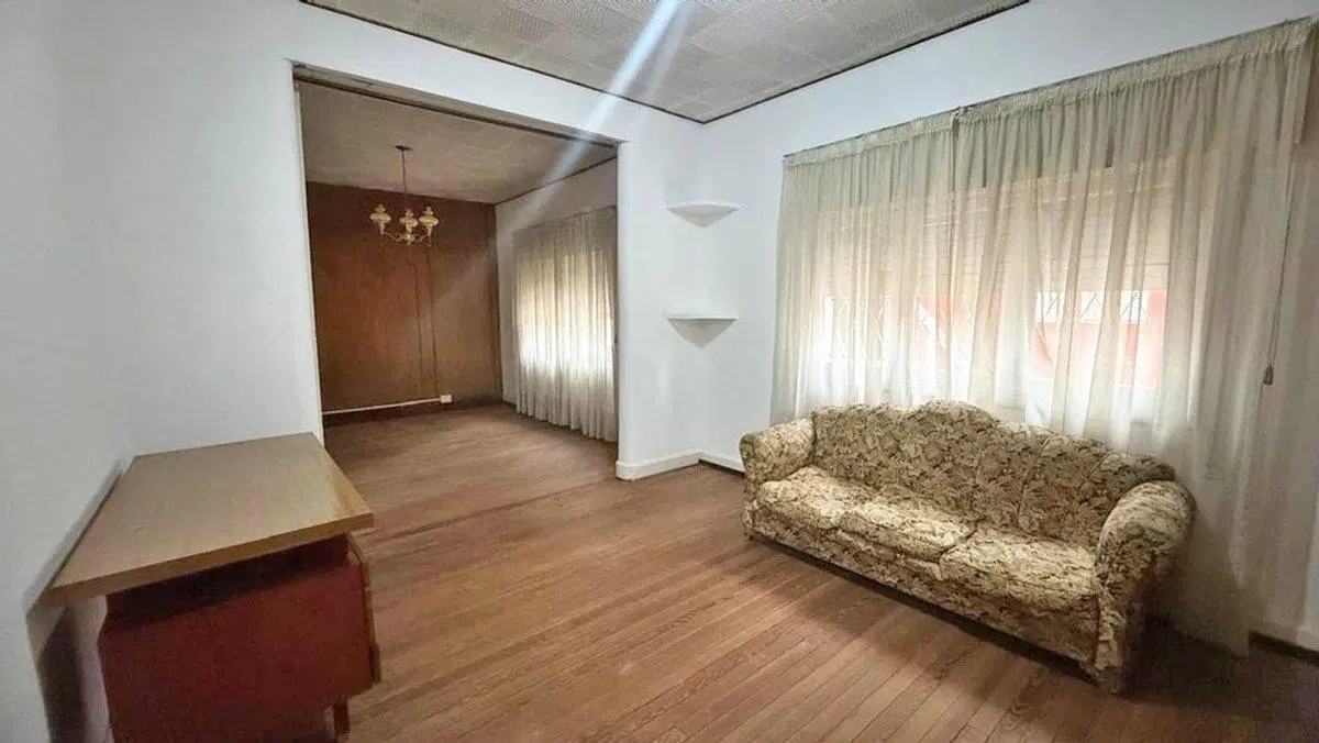 Venta Casa Tres Dormitorios Francia y La Paz 2