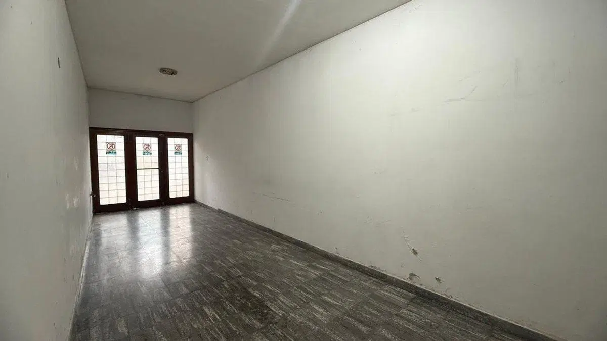 Venta Casa Tres Dormitorios Francia y La Paz 8