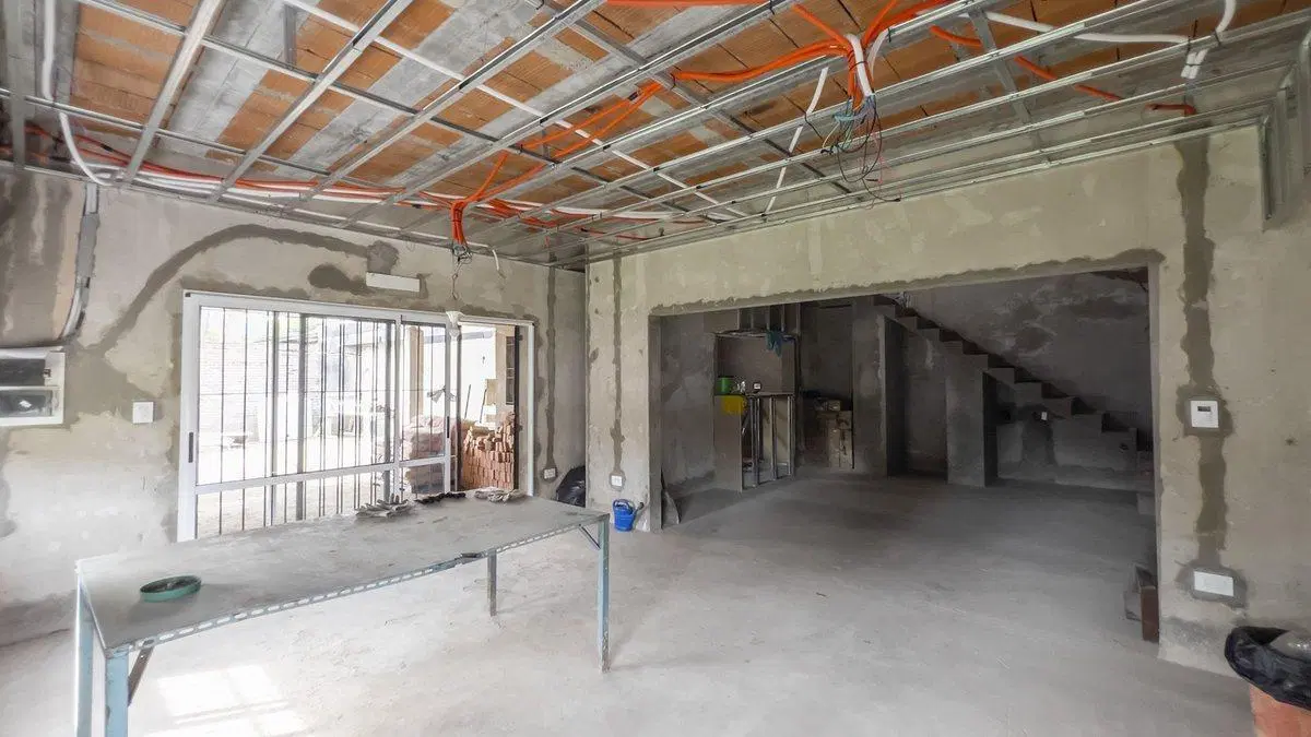 VENTA CASA A TERMINAR EN GENERAL LAGOS OPORTUNIDAD 2