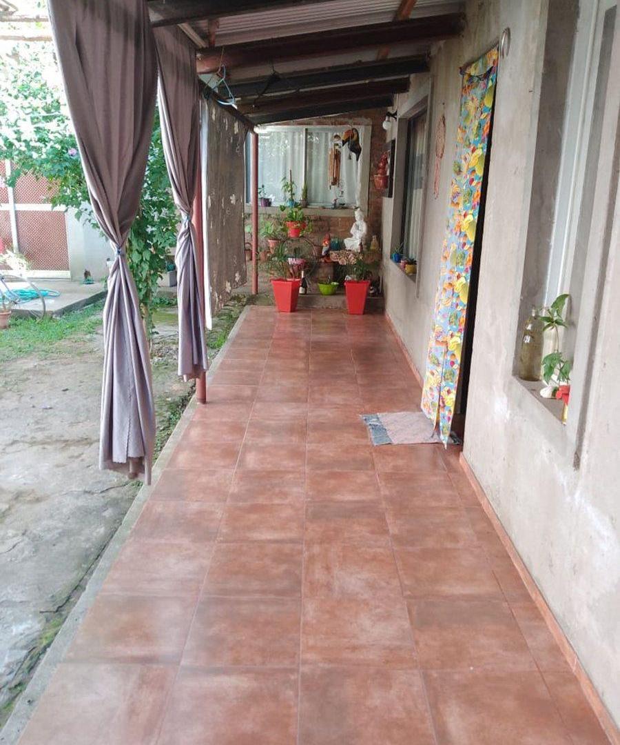 Foto de Casa de 3 dormitorios con patio y garage, Andino, imagen 1