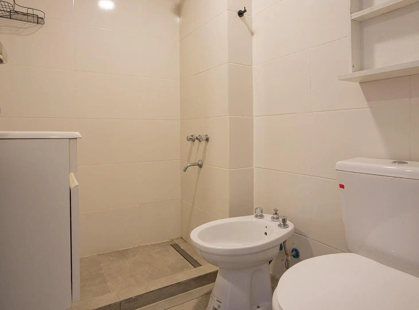 VENTA MONOAMBIENTE CON BALCON EN PICHINCHA 4