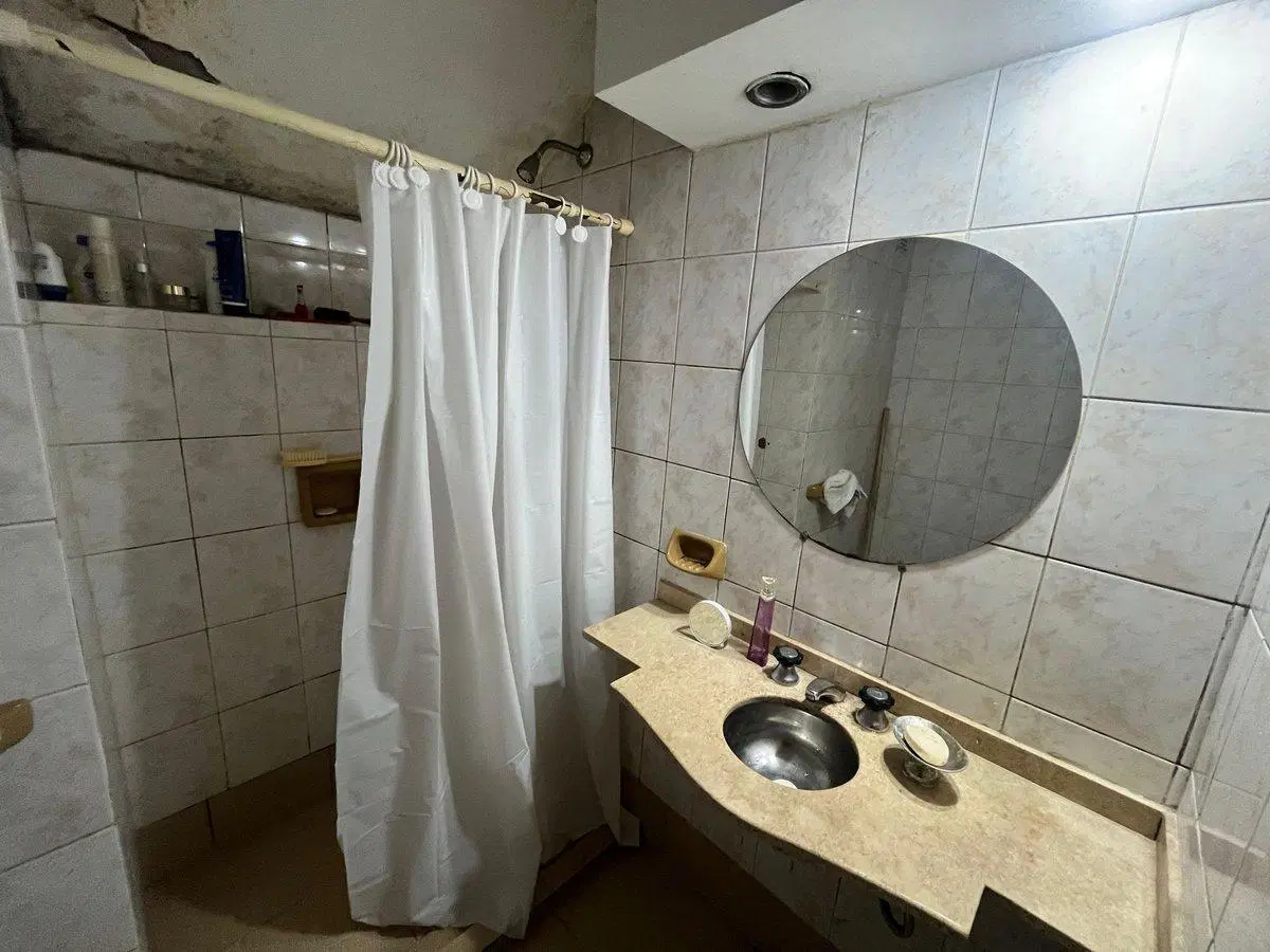 Depto Monoambiente con patio a reciclar, Pichincha 8