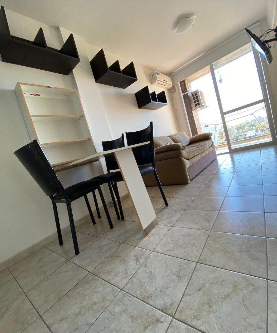 Foto de VENTA DEPARTAMENTO UN DORMITORIO BARRIO ECHESORTU, imagen 5