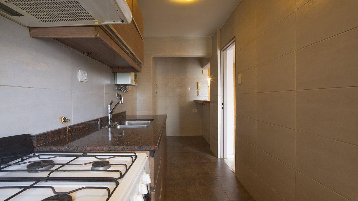 Foto de VENTA DPTO DOS DORMITORIOS + COMODÍN RECICLADO, imagen 4