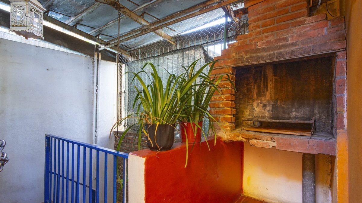 Foto de Casa al frente 2 dorm. Terraza y parrilla, imagen 2