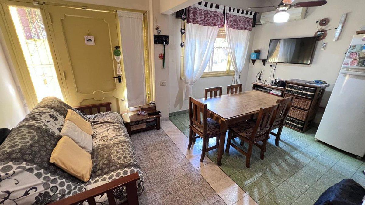 Foto de Casa en venta de 2 dormitorios con cochera y patio, imagen 5