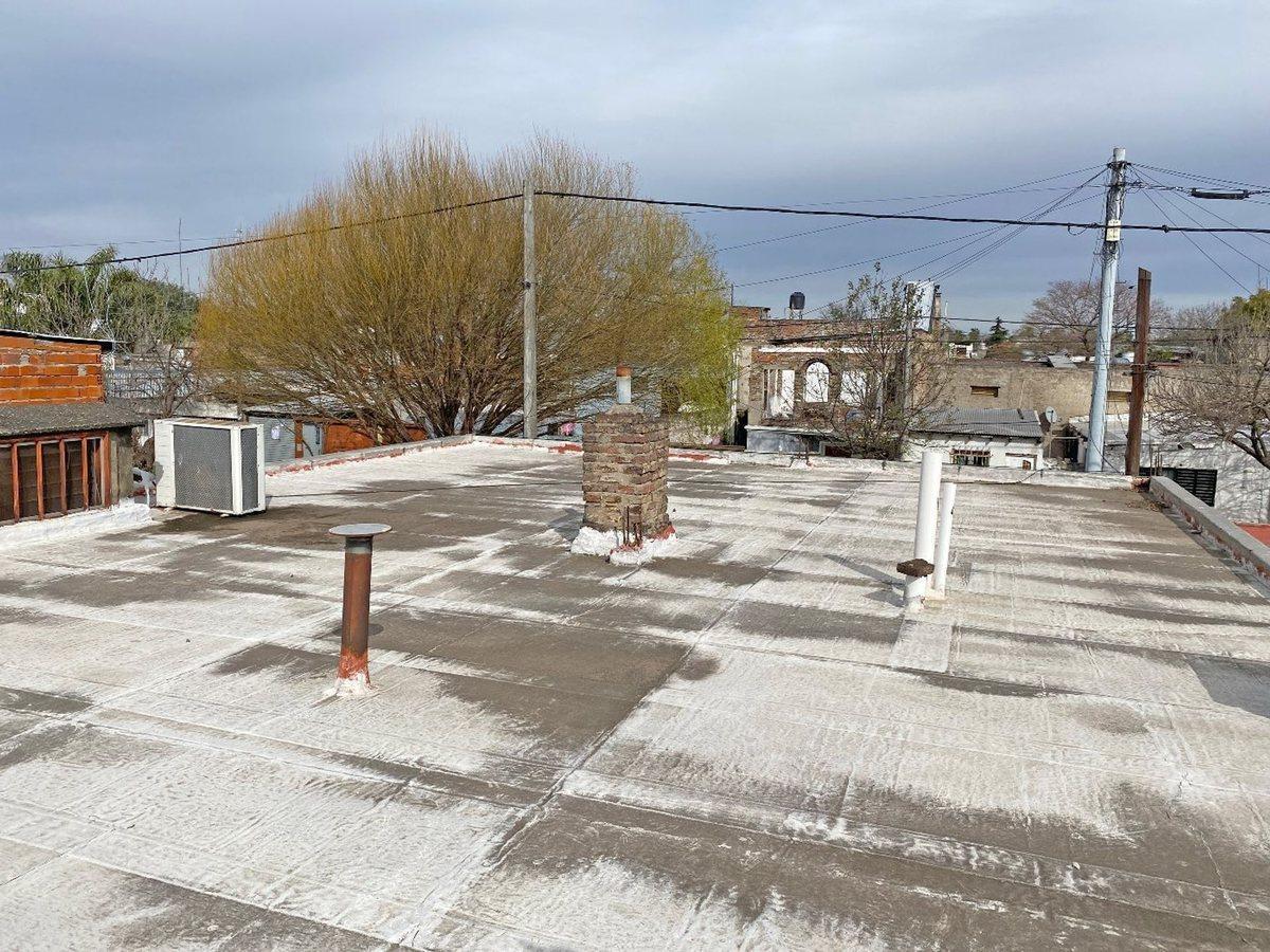 Foto de VENTA CASA 2 DORMITORIOS EN FISHERTON INDUSTRIAL, imagen 3