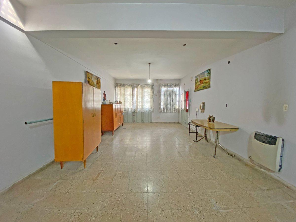 Foto de VENTA CASA 2 DORMITORIOS EN FISHERTON INDUSTRIAL, imagen 5