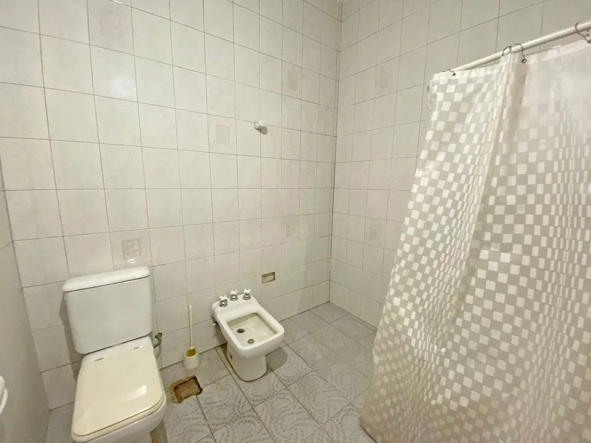 VENTA CASA 2 DORMITORIOS EN FISHERTON INDUSTRIAL 2