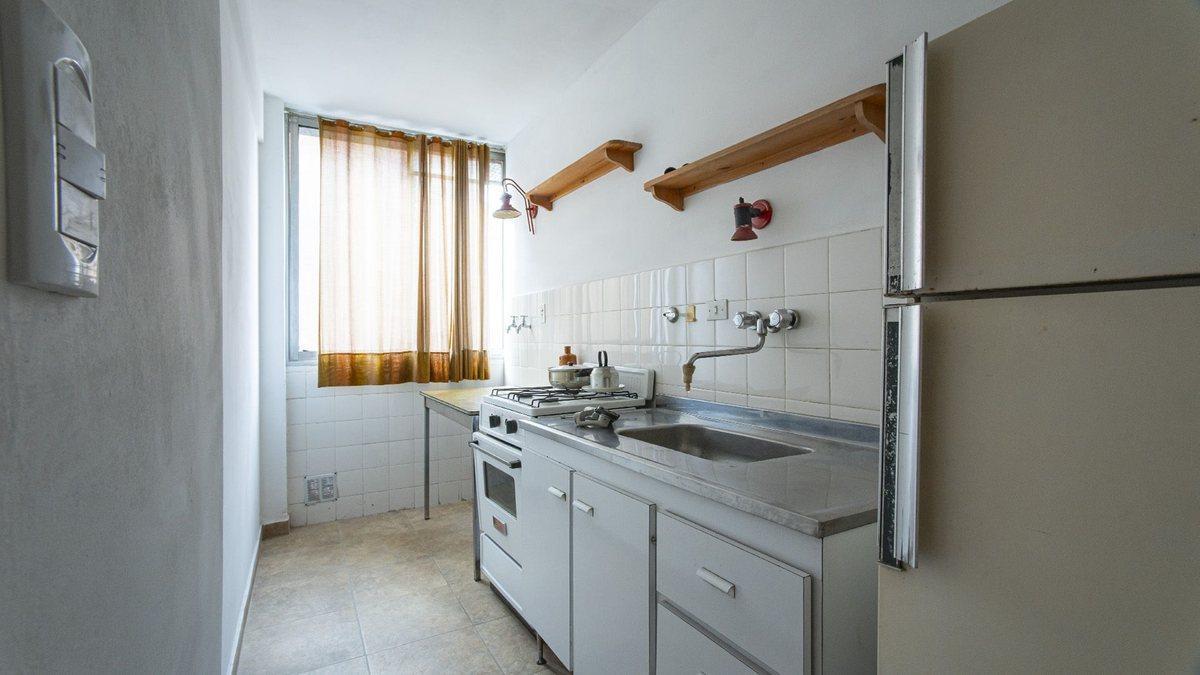 Foto de DEPARTAMENTO EN VENTA UN DORMI AMOBLADO COCHERA, imagen 2