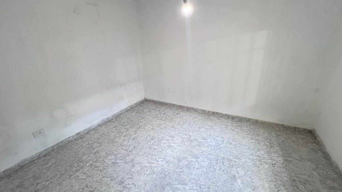 Foto de VENTA CASA INTERNA NO PH DE 2 DORMITORIOS, imagen 2