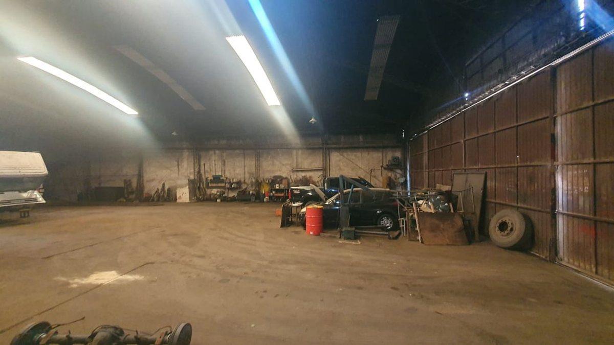Foto de VENTA GALPON 700m2 - suelo alto transito, imagen 4