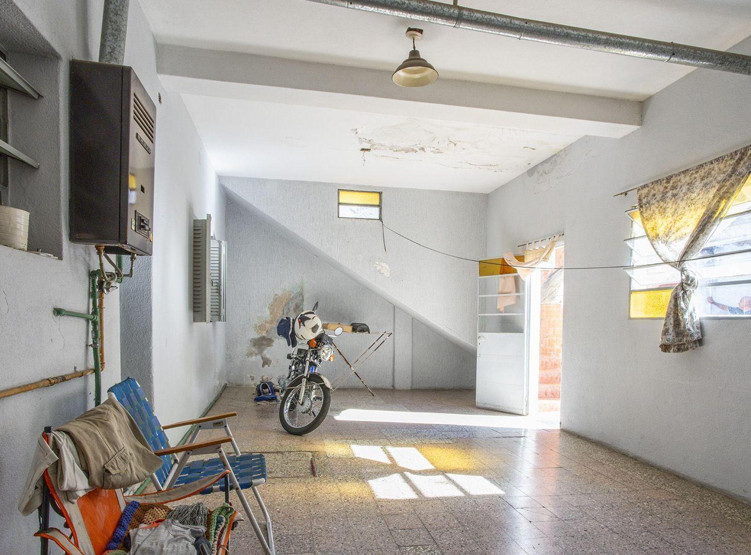 Foto de OPORTUNIDAD VENTA 2 CASAS CON INGRESOS IDEP., imagen 3
