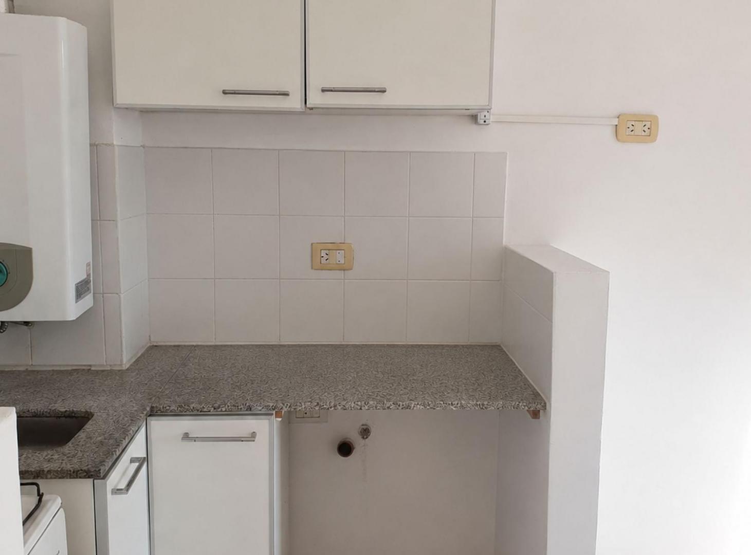 Foto de Alquiler Departamento 1 dormitorio con balcón, imagen 2