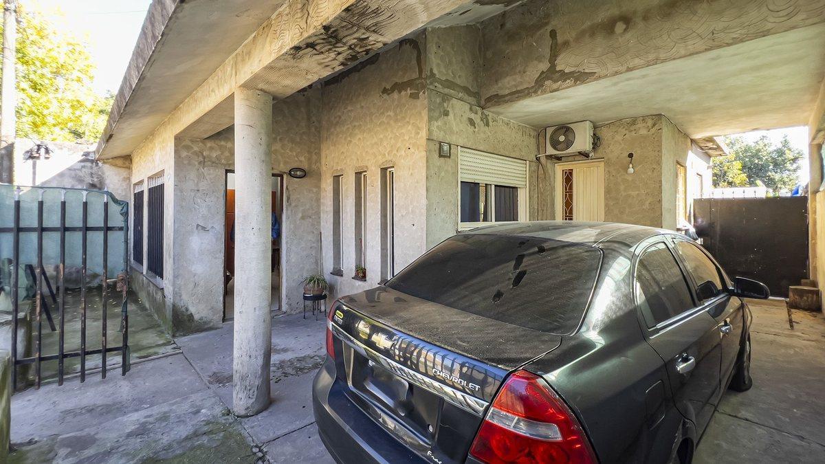Foto de VENTA CASA DE 2 DORMITORIOS CON COCHERA Y PATIO, imagen 4