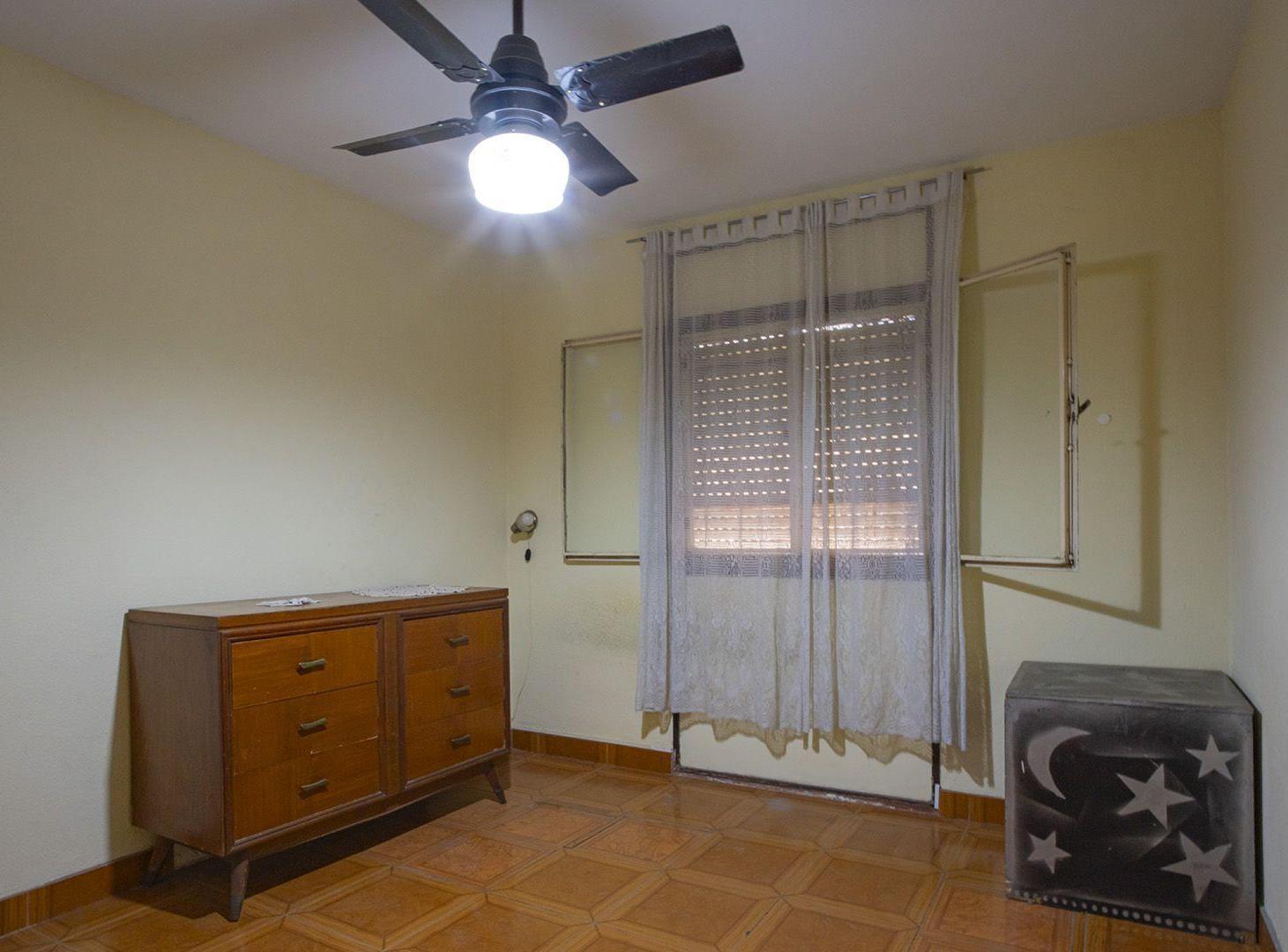 Foto de VENTA DEPARTAMENTO 2 DORMITORIOS,2 COCHERAS, PATIO, imagen 5