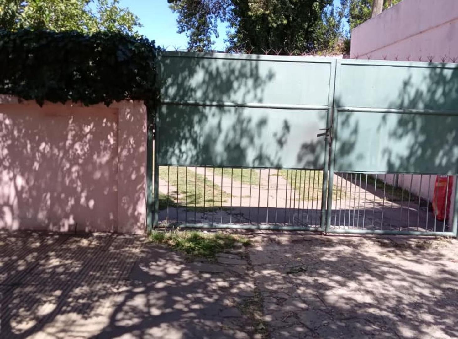 Foto de VENTA DE GALPON EN CAPITAN BERMUDEZ, imagen 3