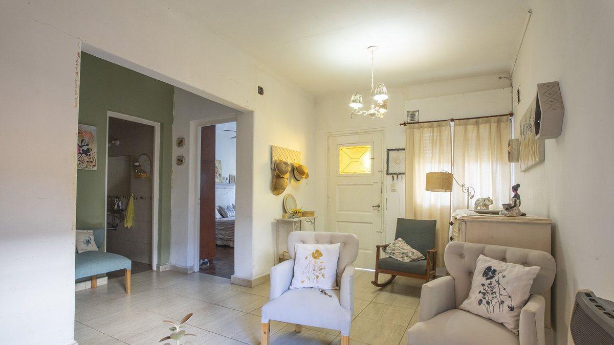 Foto de Venta casa con departamento, imagen 4