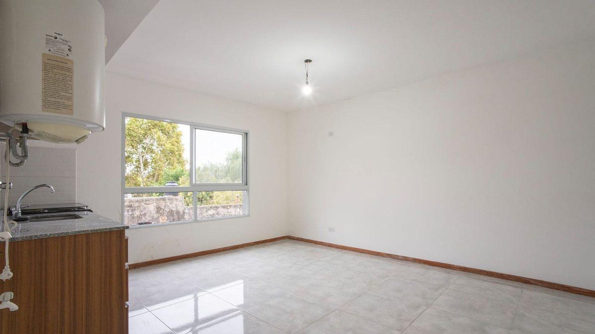 Foto de VENTA MONOAMBIENTE A ESTRENAR INVERSORES, imagen 3