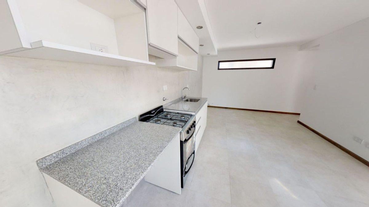 Foto de VENTA DEPARTAMENTO DE PASILLO - JM de ROSAS 1239, imagen 2