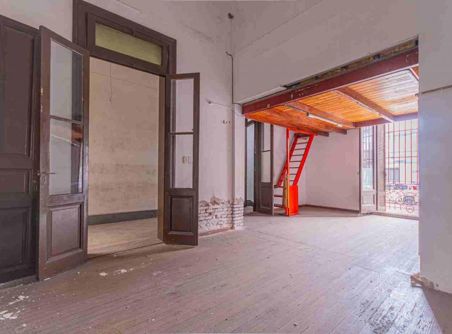 Foto de VENTA CASA ANTIGUA EN PH A RECICLAR ZONA ABASTO, imagen 5