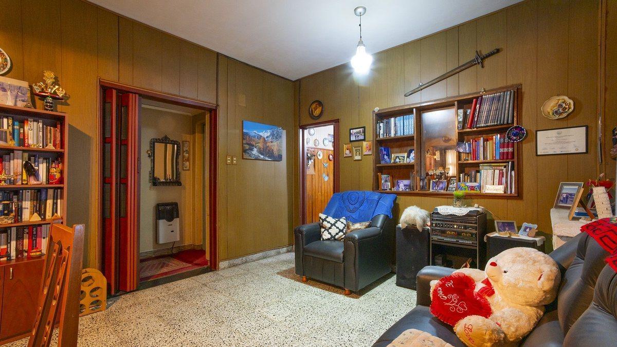 Foto de Venta casa barrio Urquiza con pileta 2 dormitorios, imagen 5