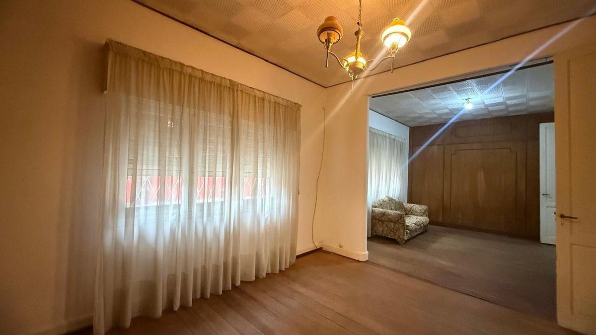Foto de Venta Casa Tres Dormitorios Francia y La Paz, imagen 2