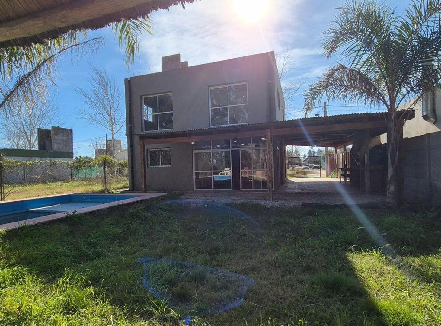 Foto de CASA EN VENTA 3 DORMITORIOS PILETA ROLDAN, imagen 4