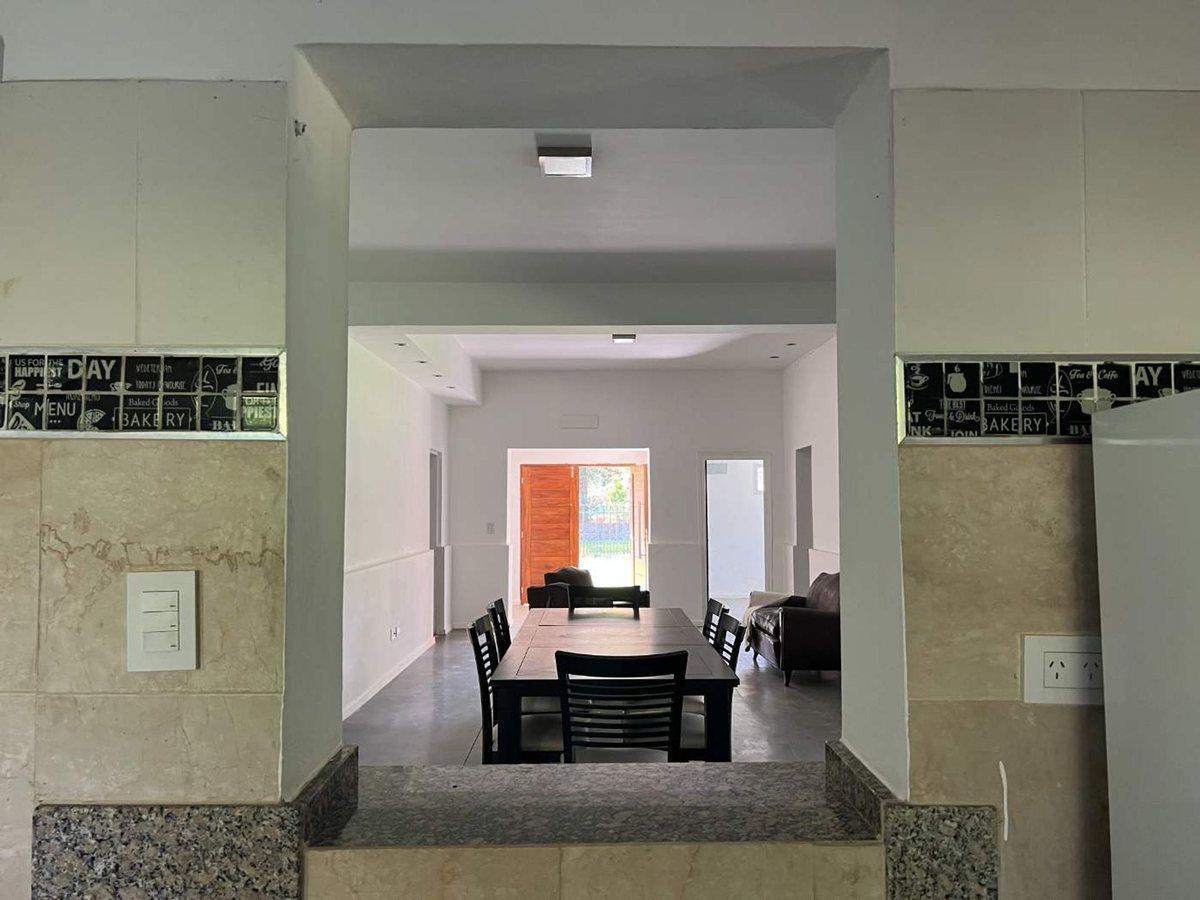 Foto de VENTA CASA 3 DORMIT CON PARQUE, PILETA Y PARRILLA, imagen 3